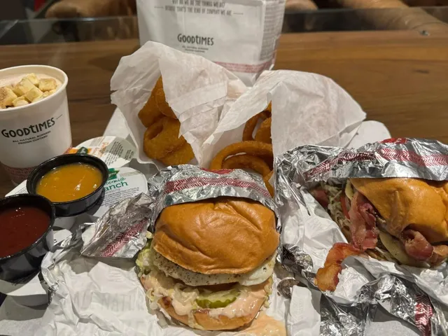 Good Times – The Legendary Fast Food Spot You Can Only Find in Denver 