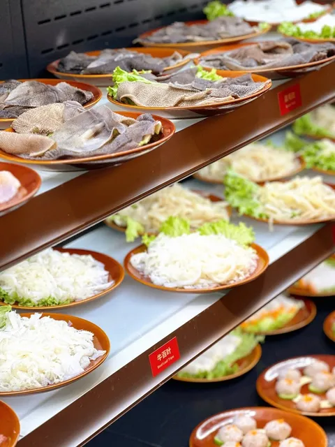 Fresh-Cut Beef & Egg Fried Rice are Amazing! 🍲✨