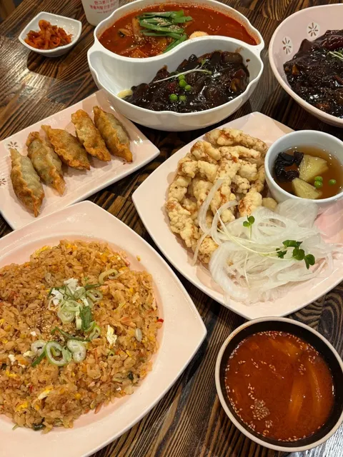 K-Town’s $8.99 Korean-Chinese Noodle Heaven 🇰🇷✨​​