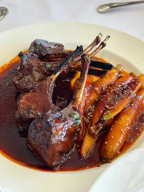 LA Laguna | Las Brisas | A Classic with Delicious Surprises