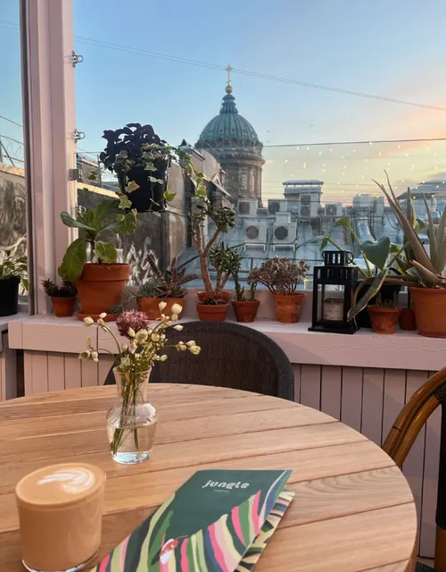 Saint Petersburg’s Top 3 Photogenic Restaurants📸
