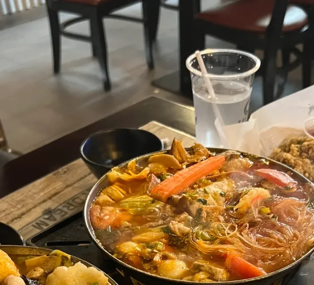 ​​Hi Pot | Miami’s Cozy Taiwanese Hot Pot Spot​​ 🍲🔥