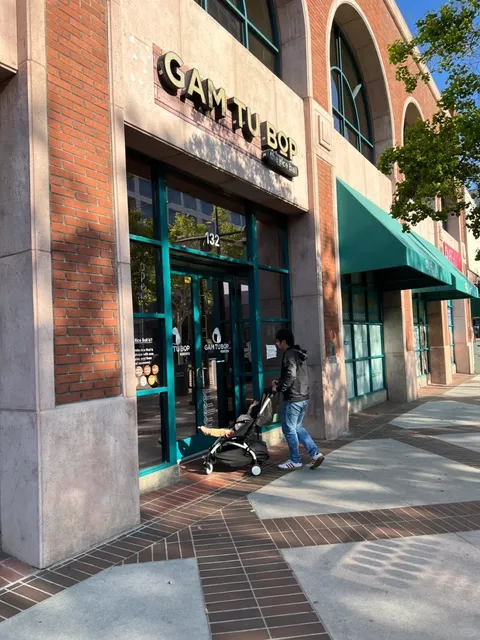 Glendale The Americana at Brand: Family-Friendly Fun + Food & Shopping