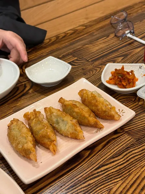 Los Angeles | Ktown’s $8.99 Black Bean Noodles! 🍜