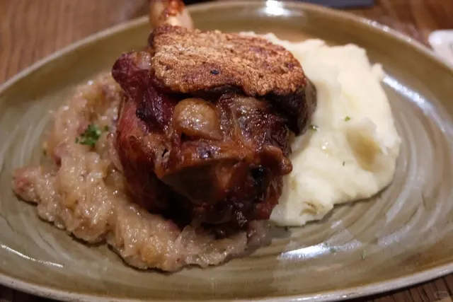 🇩🇪 Century-Old German Gastronomy in Dortmund 🍖✨