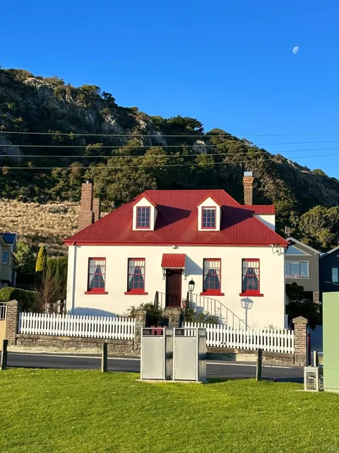 Launceston | Chasing Light & Shadow - Where Dawn Paints Magic！✨