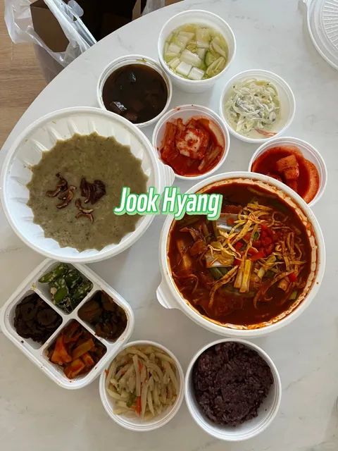 5 Delicious Ktown Korean Takeout Spots in LA 🥡✨
