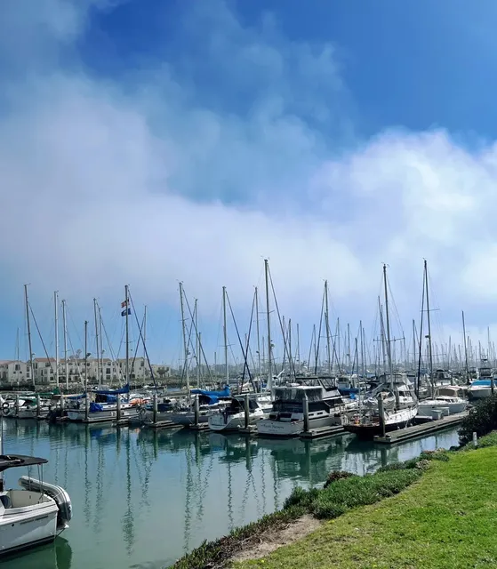 Coastal Day Trip from LA｜Ventura Seaside Town｜One-Day Guide 🌊☀️