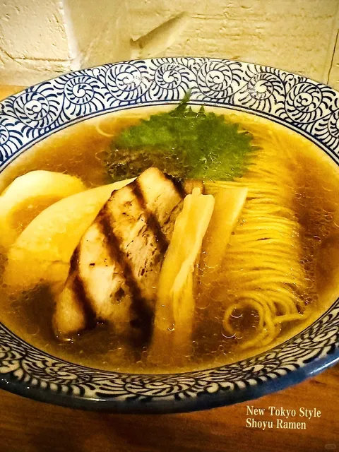Two Bowls of Ramen That Expand the Boundaries of Perception