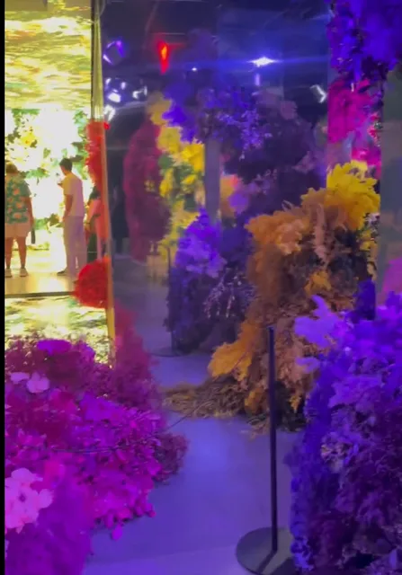 BLOOMTANICA New York 🌺