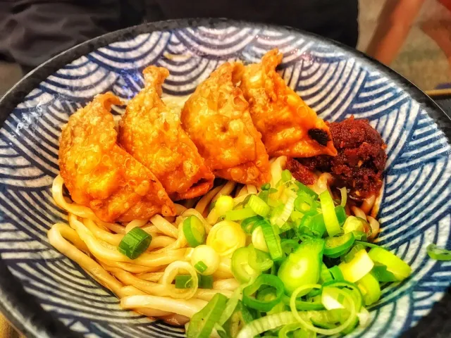 Spicy, Flavorful & Full of Vibes! 🌶️🍱