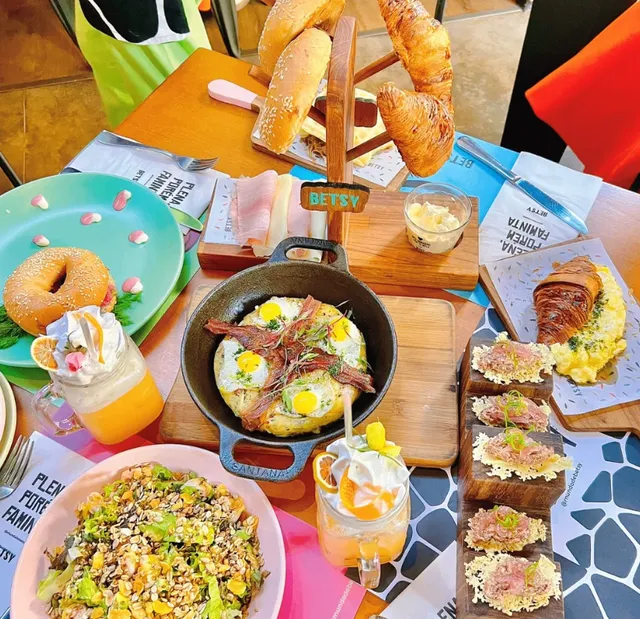 🇧🇷 brunch ｜ Betsy