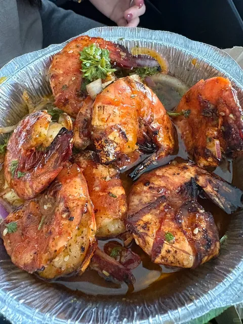 🇨🇦 The BEST Restaurant I Discovered on My 2nd Montreal Trip!