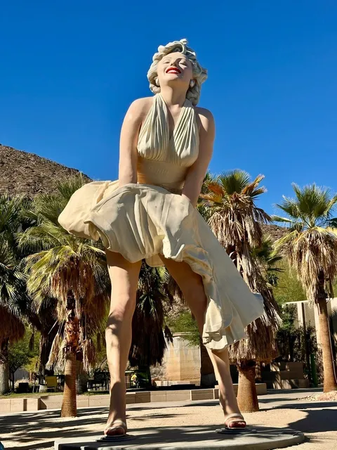 Cozy Vintage Weekend Getaway Near LA: Palm Springs Edition 🌴✨