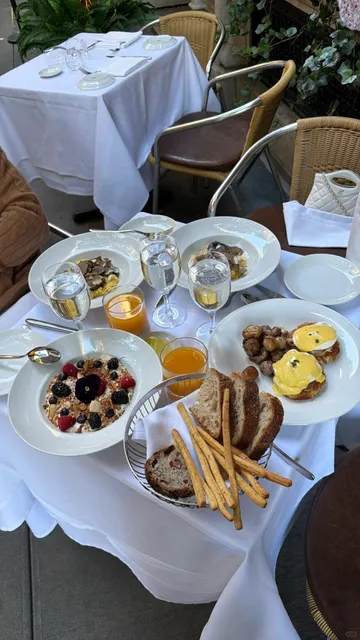 New York Brunch Vibes 🌥️