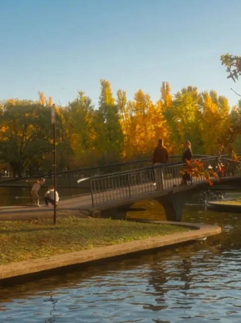 Allegheny Commons Park: Pittsburgh's Historic Urban Oasis 🌳🏛️