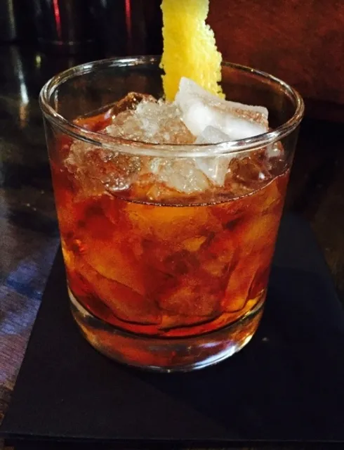 A Retro Jazz Bar in Nashville!