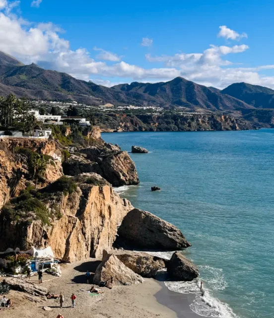 📍 Around Malaga, the most beautiful niche 🌊Nerja➕Frigiliana