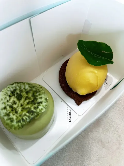  The Super Popular Dessert Shop That’s Always Packed! 🍰✨