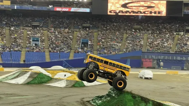 💥👂Montréal's Olympic Stadium: A Monster Truck Extravaganza! 