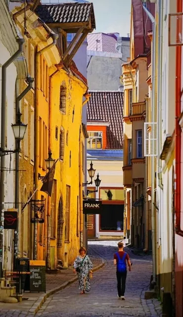 🌍 Tallinn Travel | A Journey Through a Medieval Fairytale Town