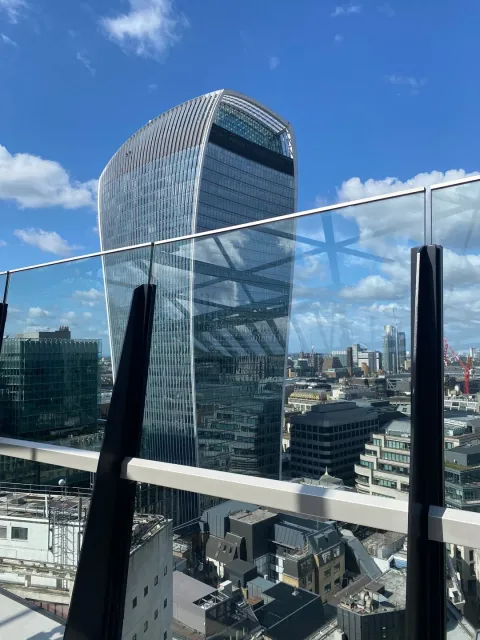 🌿 Great Views – A Must-Visit Spot in London! 🌿