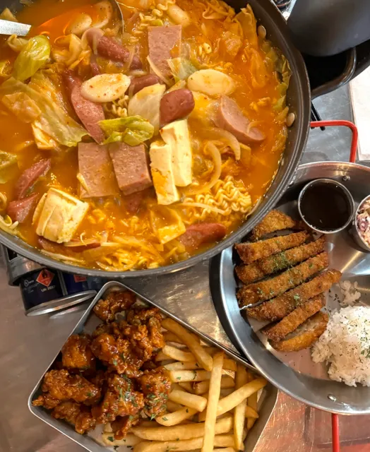 Found the best military pot in Boston | Korean head must eat
