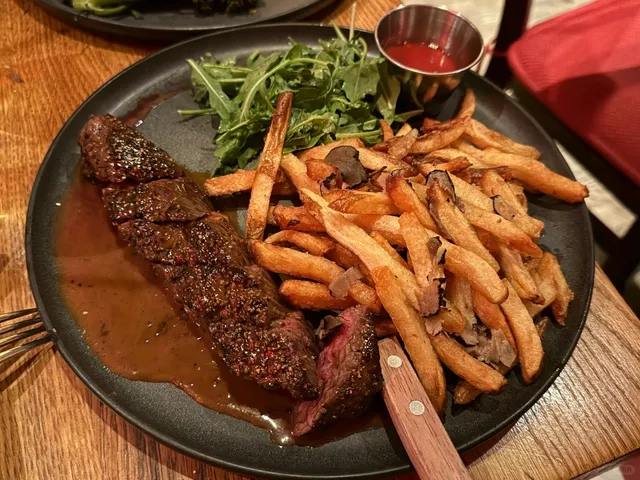 🌟 Amelie Upper West: A Hidden Gem (1)