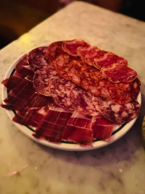 🇨🇦 Toronto's Top Spanish Spot | Bar Isabel - A Tapas Lover's Dream 