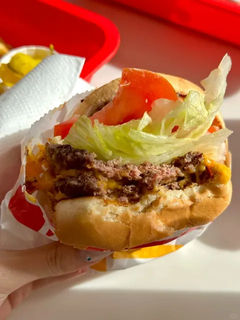 San Jose | In-N-Out Burgers 🍔