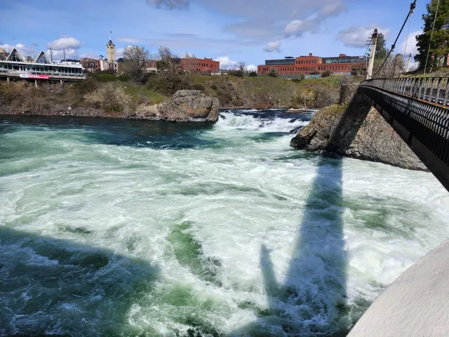 Spokane's Waterfall: A Urban Natural Wonder 🌊