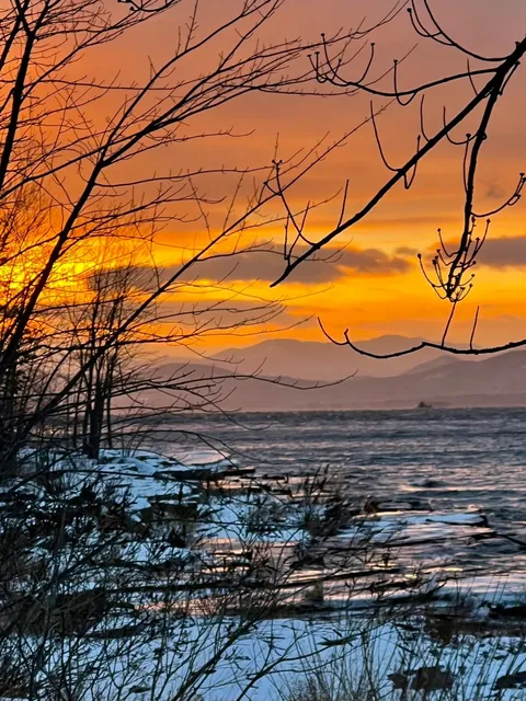 Around Boston｜ How to Spend a Short Trip in Burlington VT🌇🍺