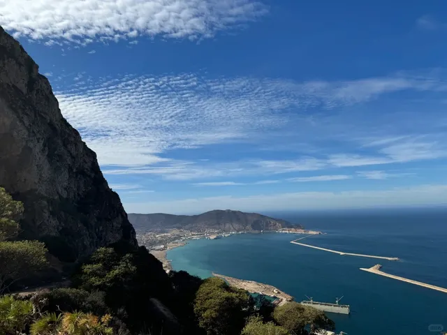 Finally Exploring Oran – Strolling Along Oran’s Seaside Promenade 🏖️✨