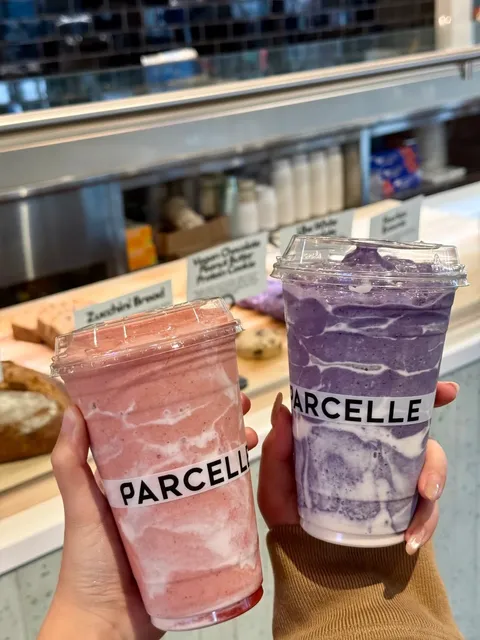  Minnesota-Beverly Hills Erewhon's Hailey Bieber Smoothie 🍨