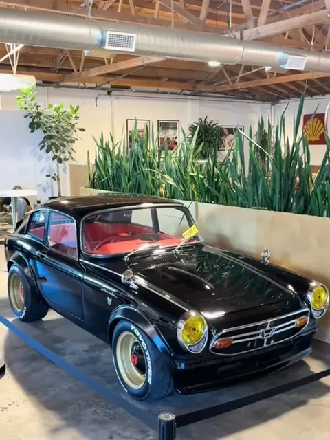 🇺🇸 Sip Coffee & “Drive” at the Same Time 🚗☕｜Motoring Coffee