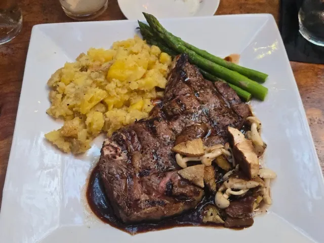 A Memorable Evening at Terra Terroir 🍖✨