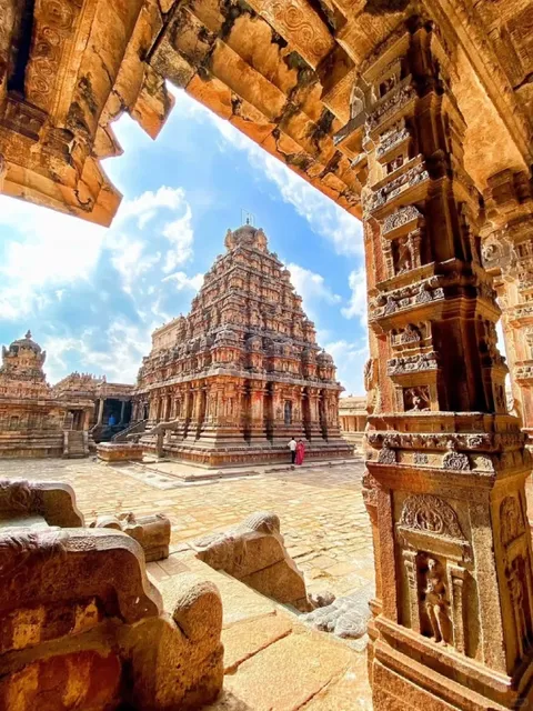 Indian travel guide--Dharasuram Sri Airavatesvara Temple 