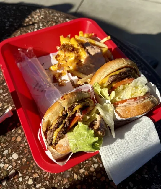 Must-Try In-N-Out Hidden Menu in California