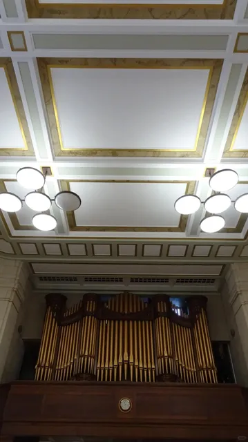 A Stroll Through a British University: University of Nottingham