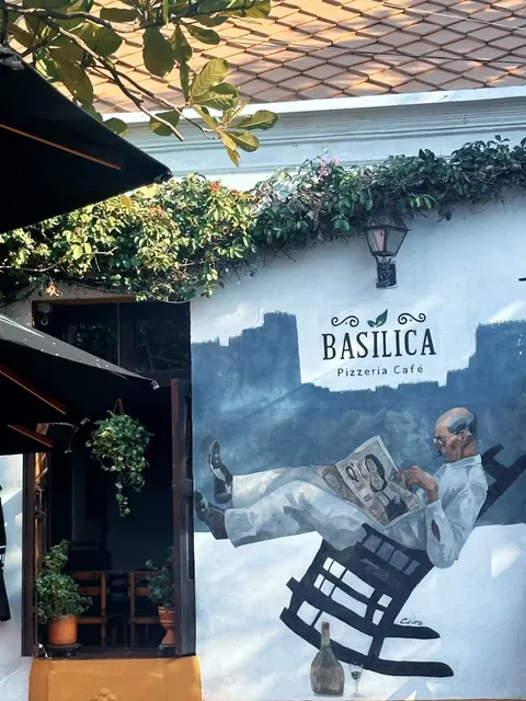 Cartagena, Colombia - Wandering Through the Old Town Guide 🌴✨