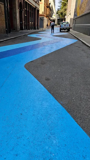 San Francisco Citywalk: The Retro Charm of Leidesdorff St. 🏙️✨