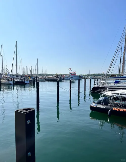 🇩🇪 Kiel Day Trip: Noodles, Grandma Wisdom & Baltic Blues 🍜🌊