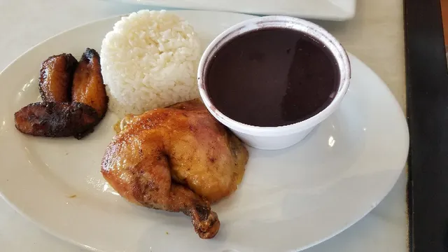 Miami is Absolutely Worth a Visit! 🌶️🍛