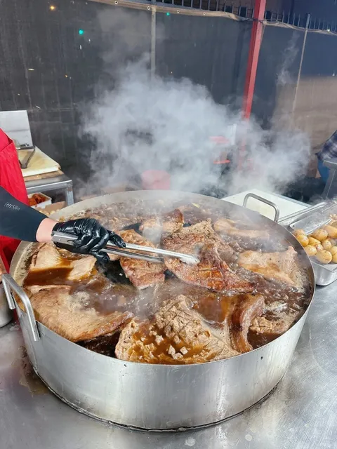 Addicted to CABEZA (Beef Head) Tacos – Eating Them Every Week! 