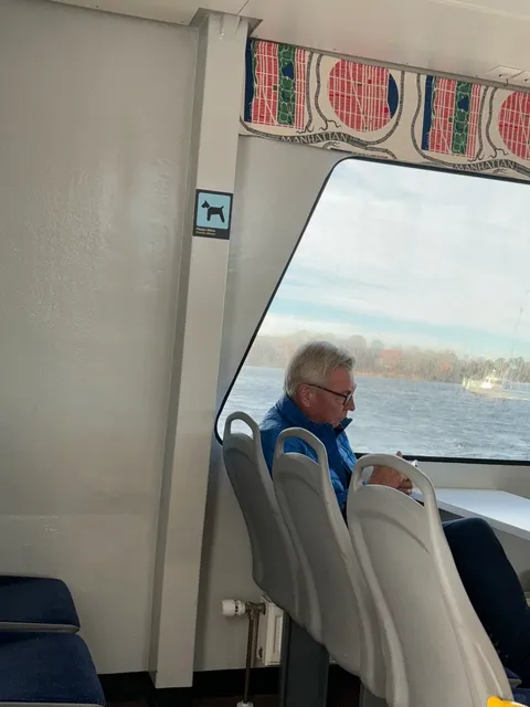 🇸🇪 First Taste of Nordic Life