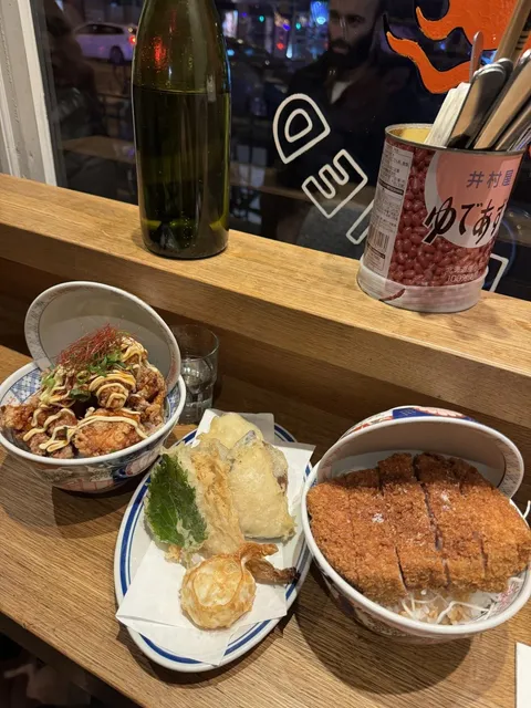 Tokyo-Inspired Fried Delights in Paris 🍔 | Savor the Taste of Tokyo!