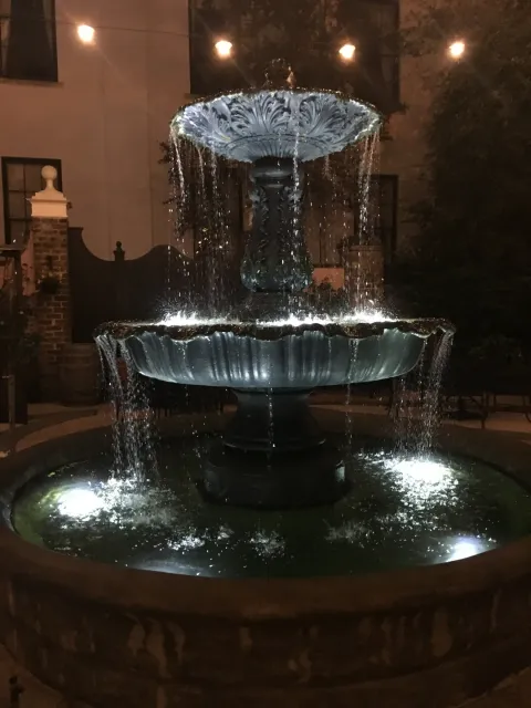 An Unforgettable Stay in Charleston 🏨✨