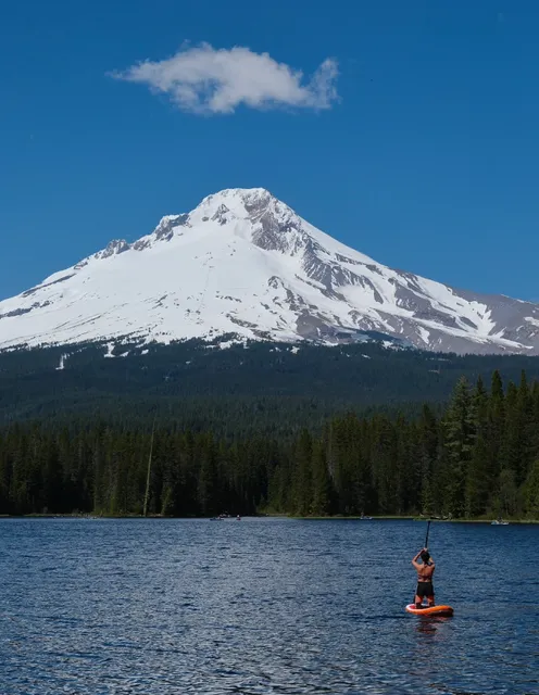 Waterfalls, sunsets, lake light, Oregon’s summer hides too many surpri