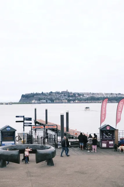 🏴󠁧󠁢󠁷󠁬󠁳󠁿 Cardiff Ultimate Walking Guide (25,000 Steps Edition) 