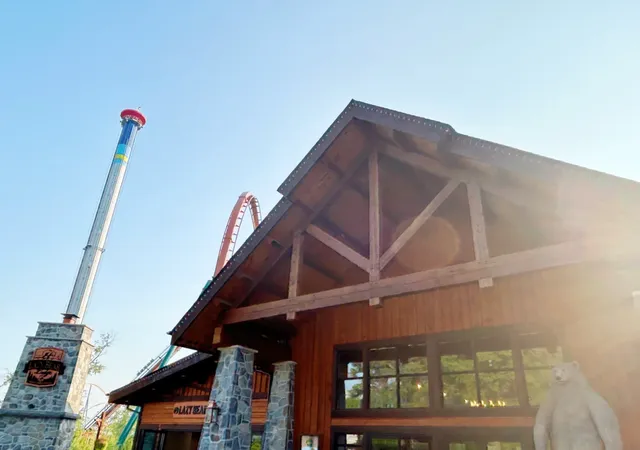 Canada's Wonderland Food Guide | Best Park Eats According to Fans